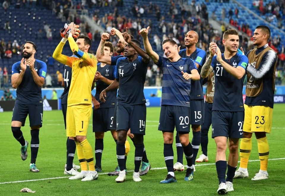 足的开火权 足的开火权