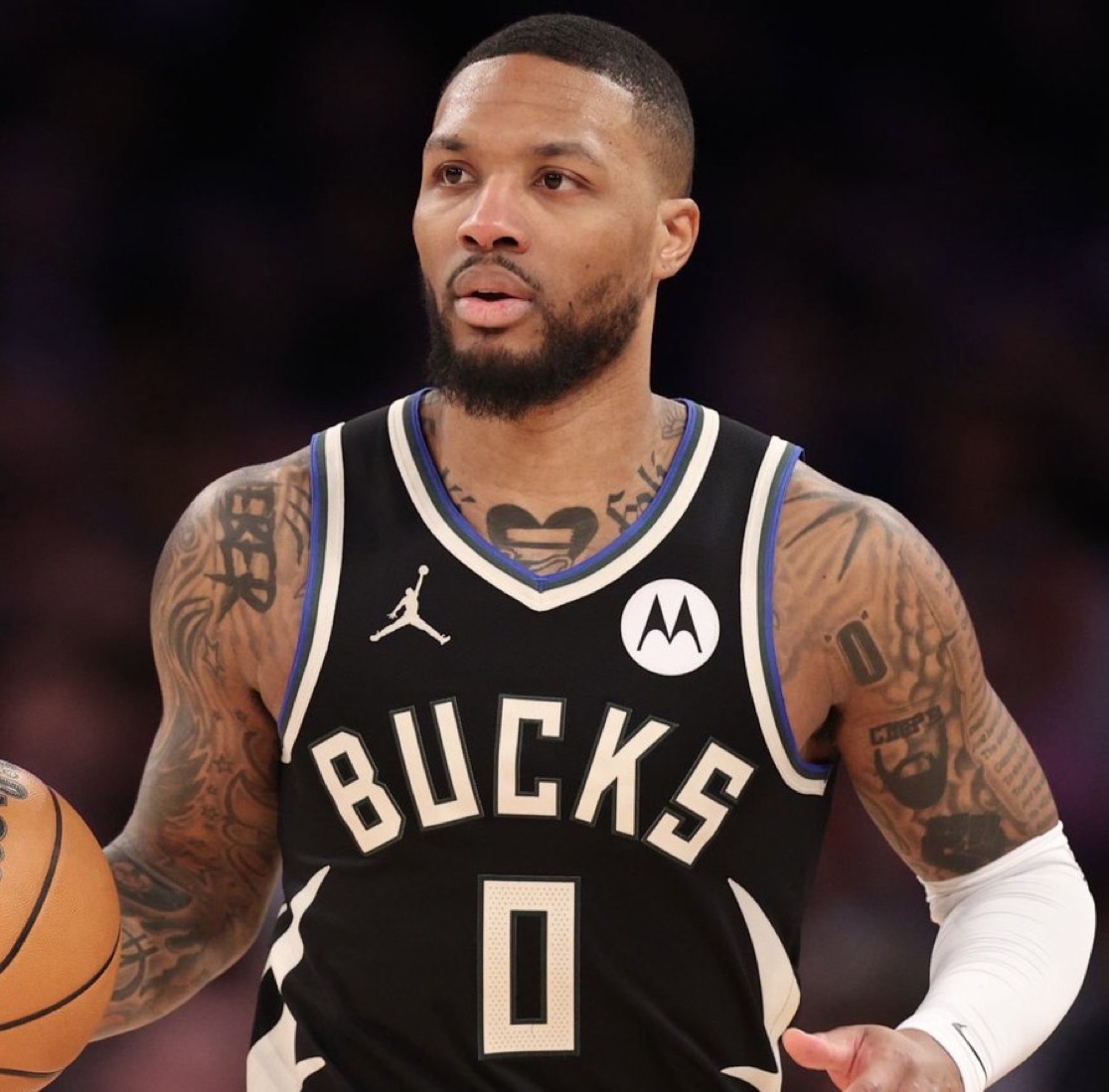 经济拉开至 经济拉开至